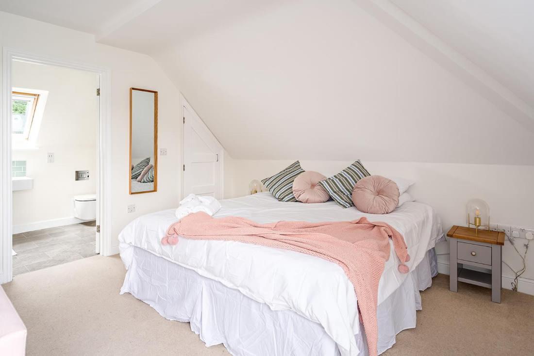 Spacious 2 Bedroom House With Stunning Views Bath Extérieur photo